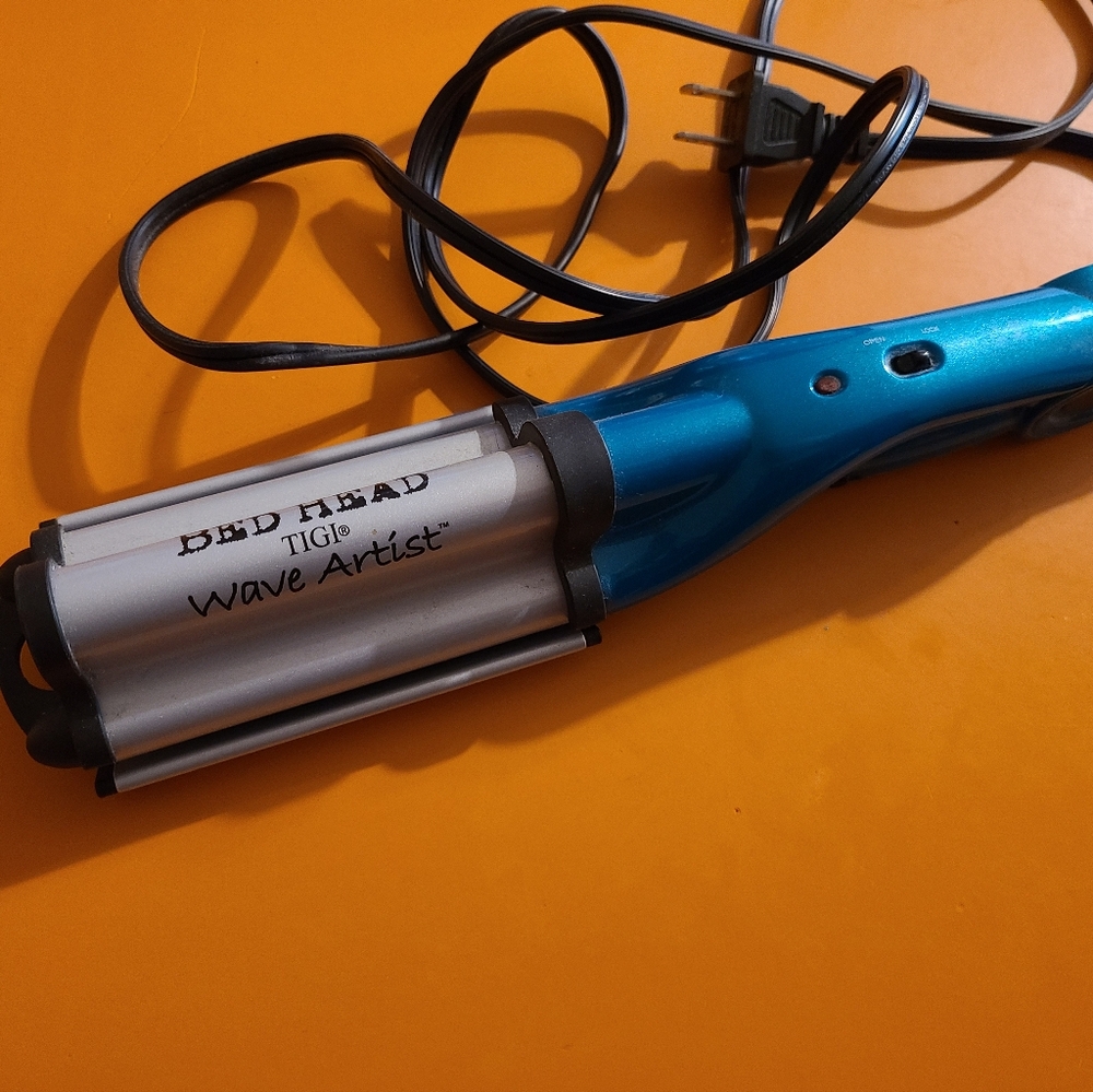 Bed head crimper